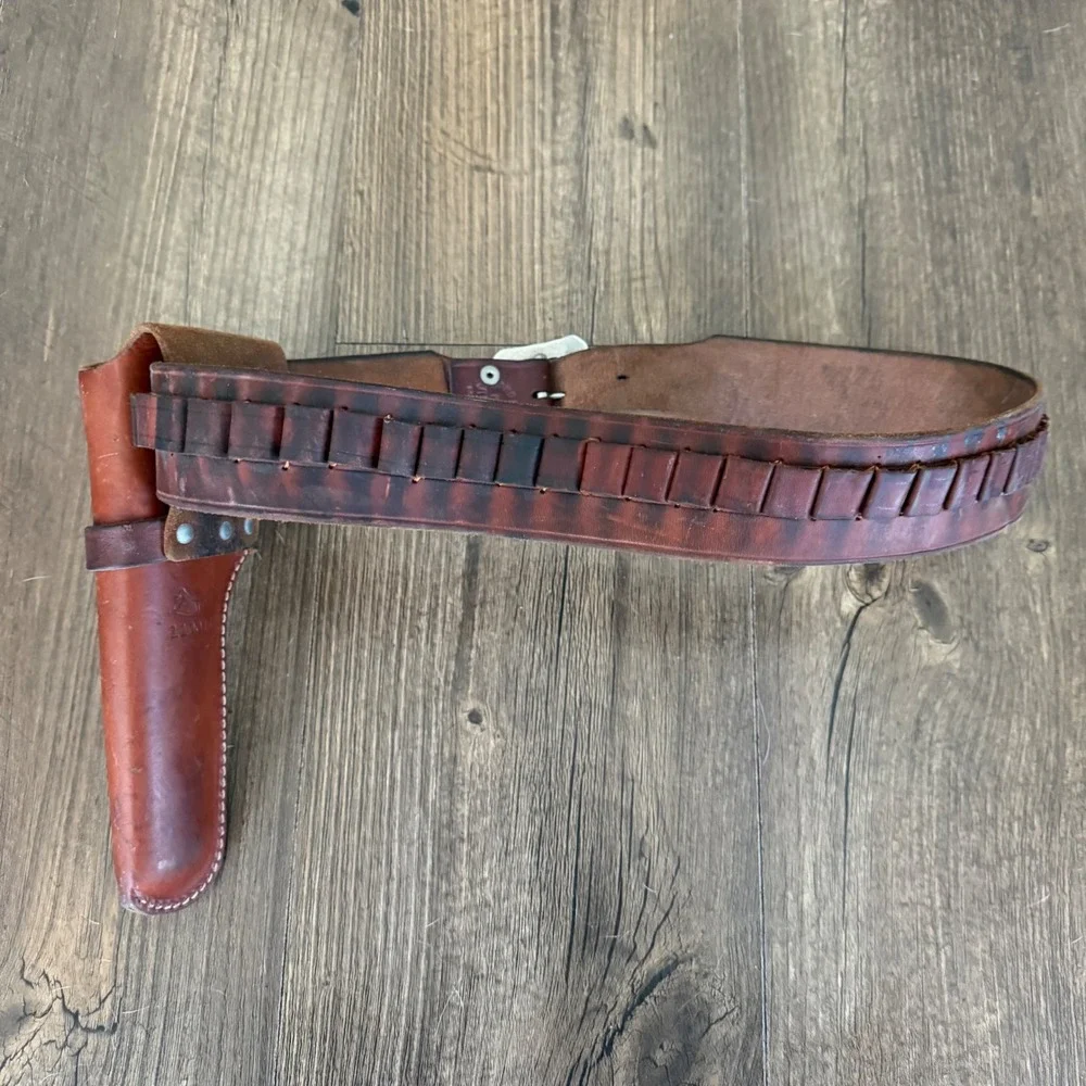 Vintage Hunter Leather Holster and Belt Set Brown 110016 Western Cartridge Loops